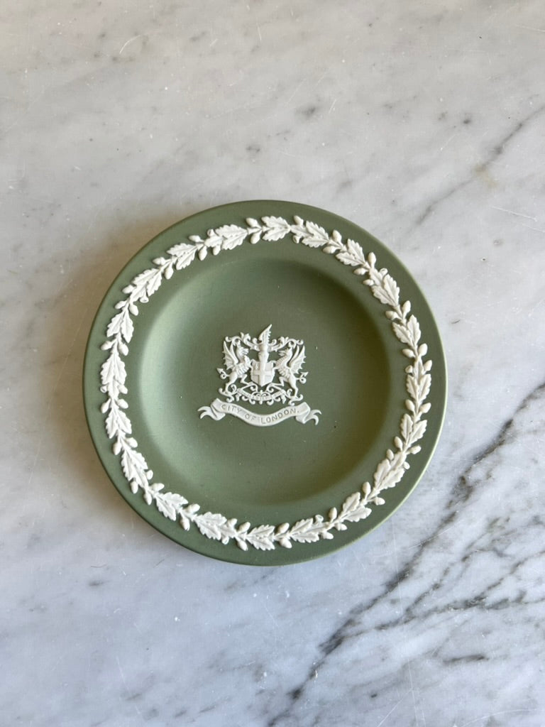 Wedgwood green Jasperware "City of London" vintage round dish