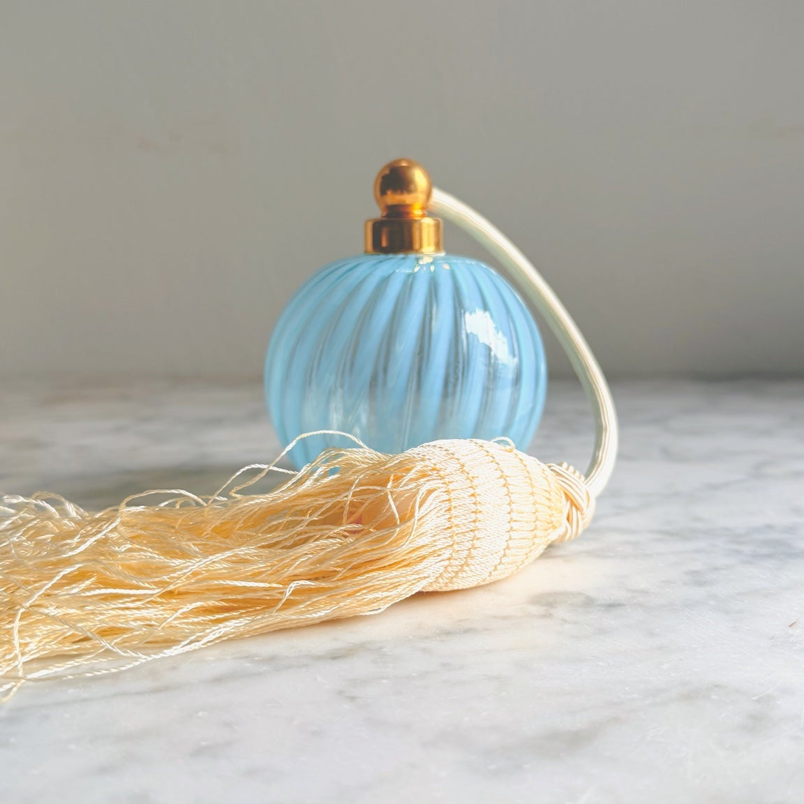 Martinoli Murano Glass Perfume Atomizer Bottle — Light Blue Ribbed
