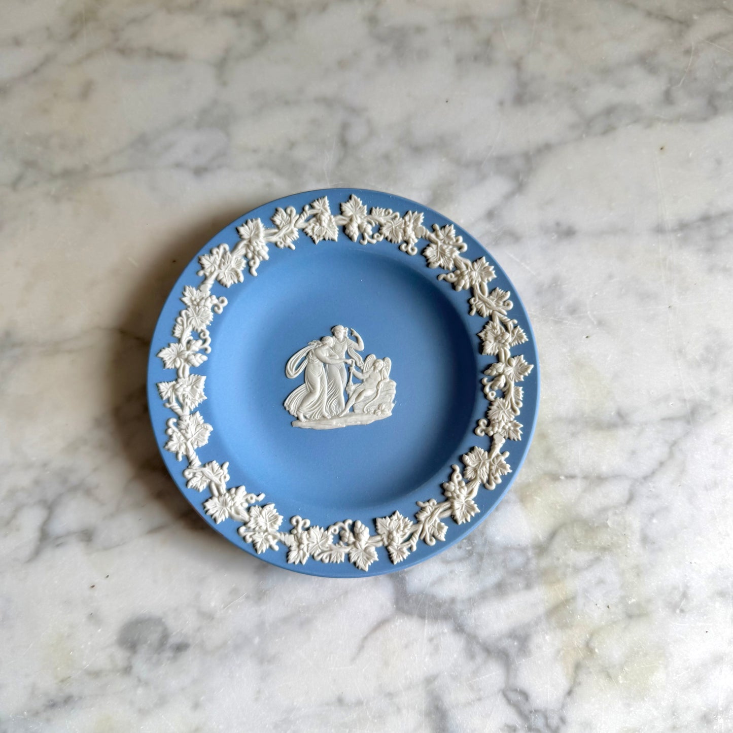 Wedgwood Blue Round Trinket Dish (Cupid Resting/ Neoclassical)