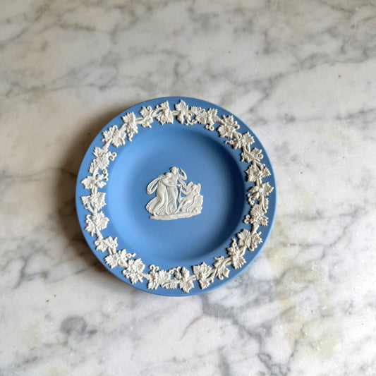 Wedgwood Blue Round Trinket Dish (Cupid Resting/ Neoclassical)