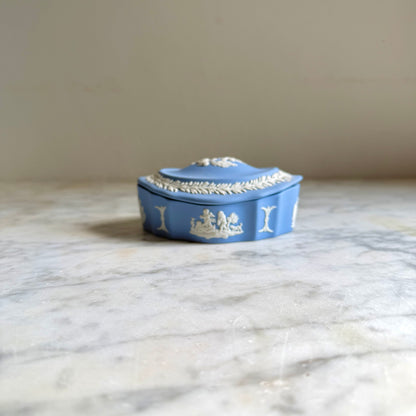 Vintage Wedgwood Blue Jasperware Oval Trinket Box - Cupid Sharpening Arrow Ceramic Jewelry Dish, Grandmillennial Vanity Decor