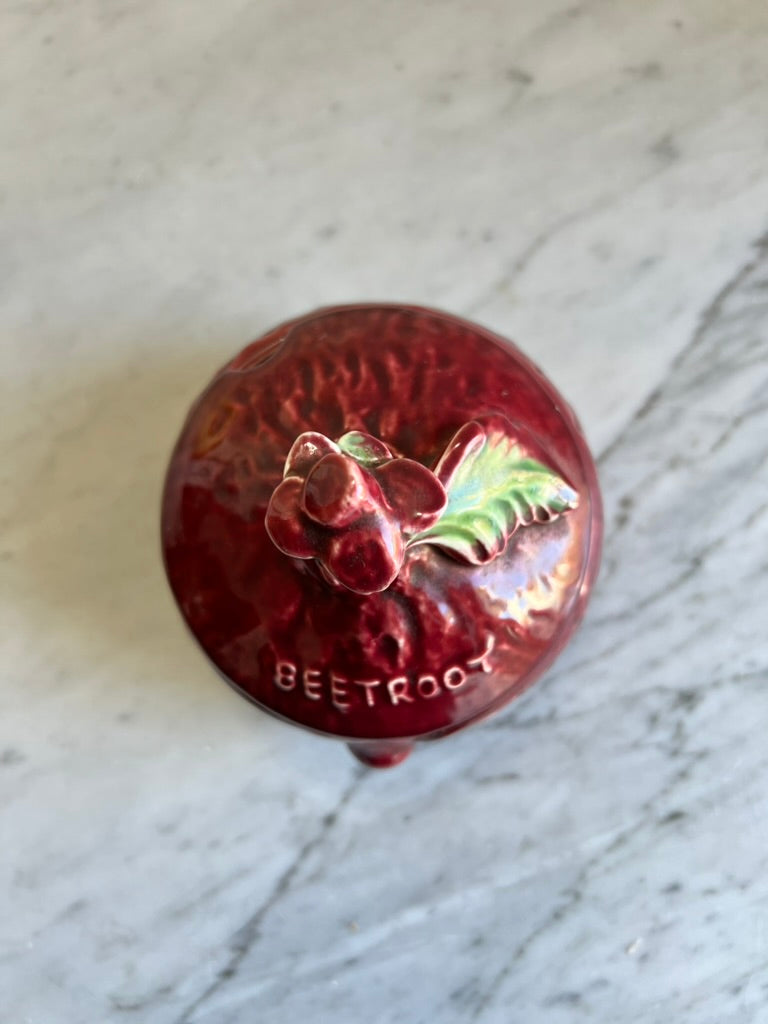 Beetroot pot by Sylvac England #4553