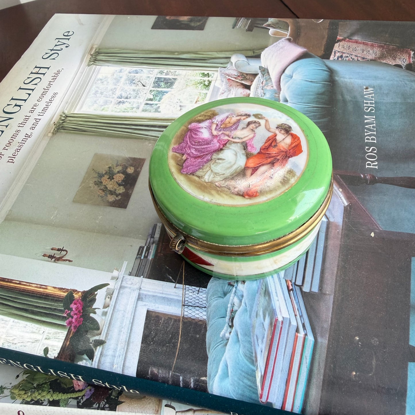 Vintage Green Trinket Box with Classical Scene | Vanity Box