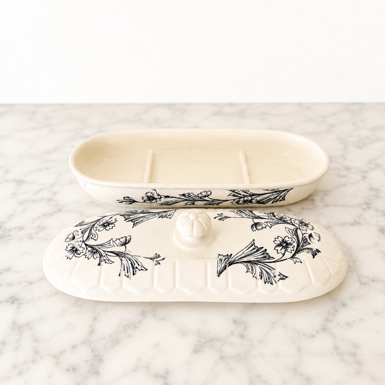 Vintage Black & White Transferware Ceramic Toothbrush Holder