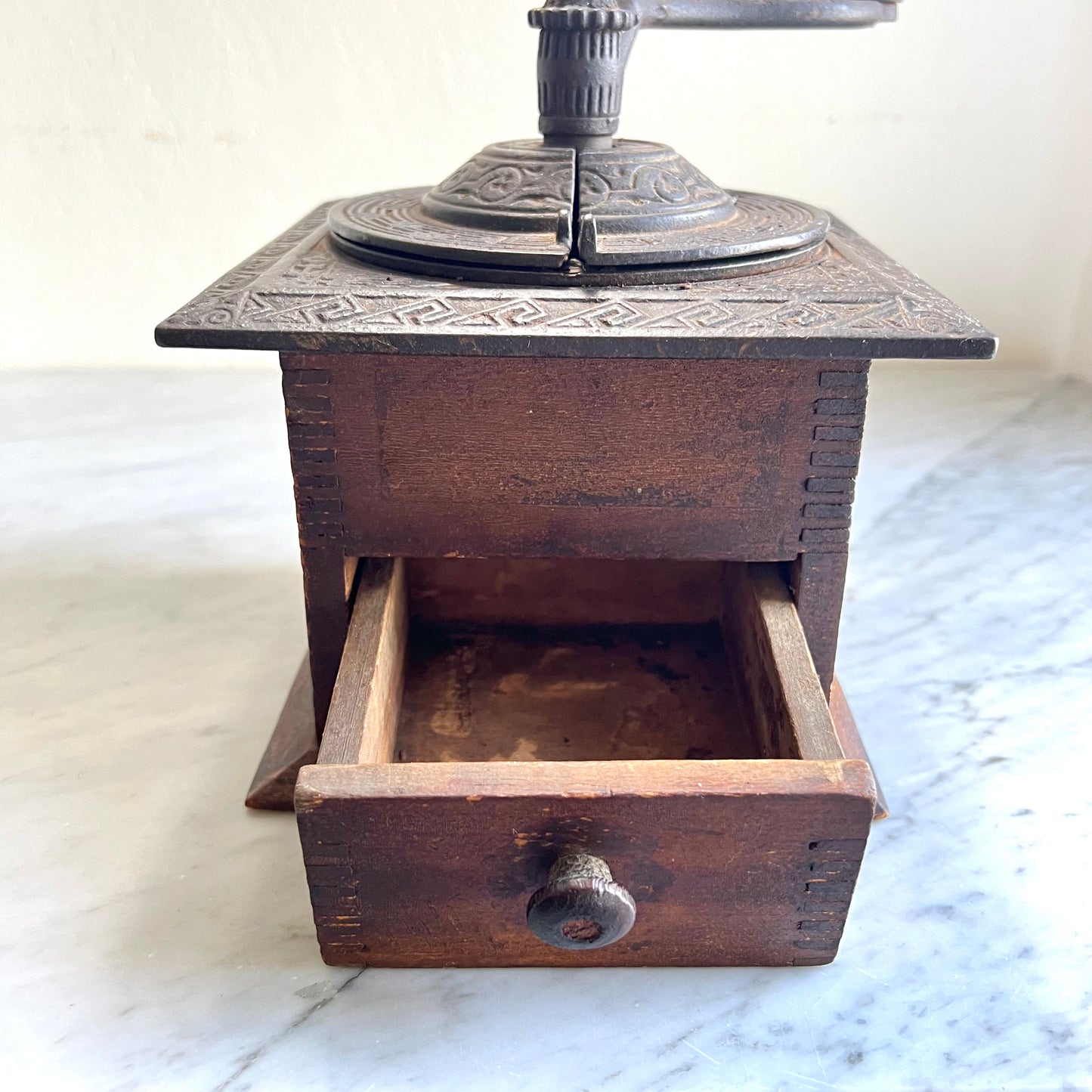 Classic Manual Hand Crank Coffee Grinder