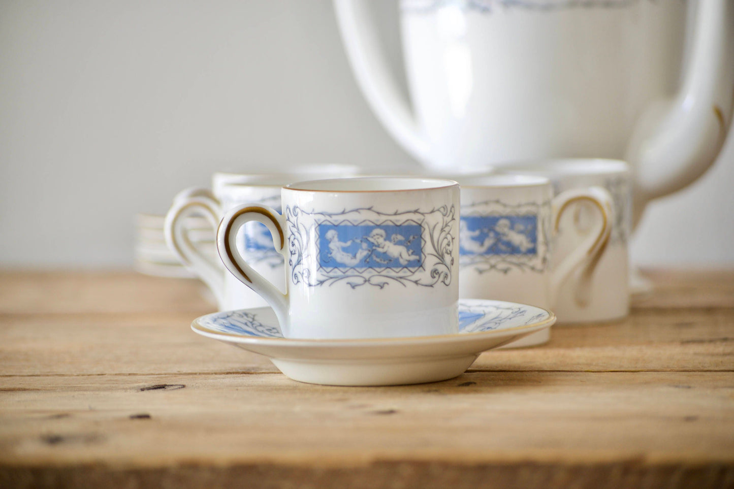 CoalPort Revelry 40 pc Blue and White Bone China Dinner Set