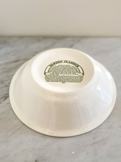 Vintage Garden Classics Salad Bowl: Spinach Salad Recipe Serving Dish
