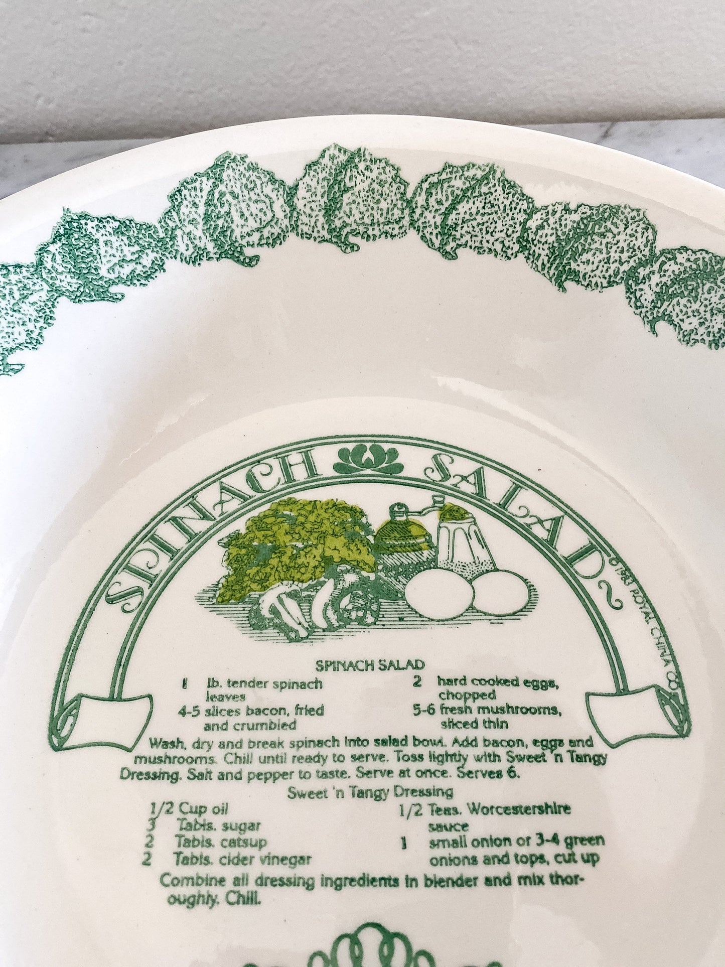 Vintage Garden Classics Salad Bowl: Spinach Salad Recipe Serving Dish