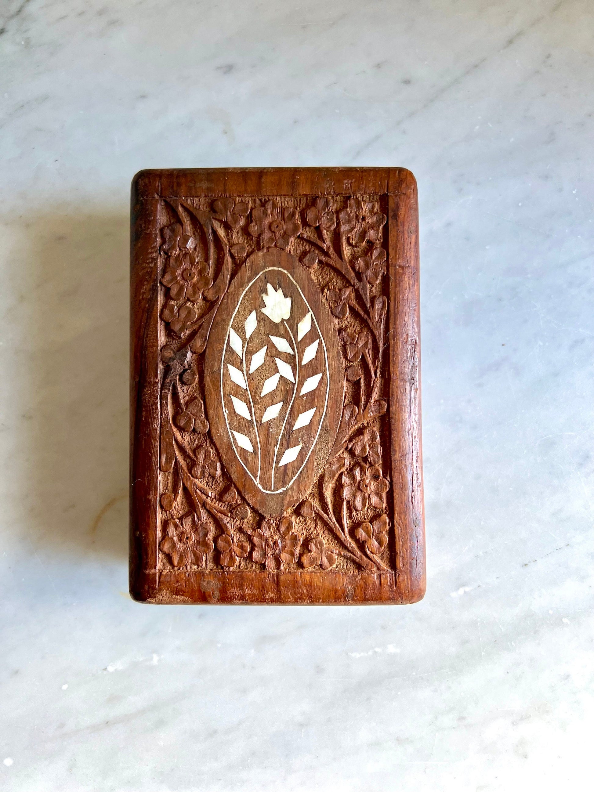 Hand Carved Kashmiri Trinket Box: Floral Inlay, Boho Decor (6"x4"x2.5")