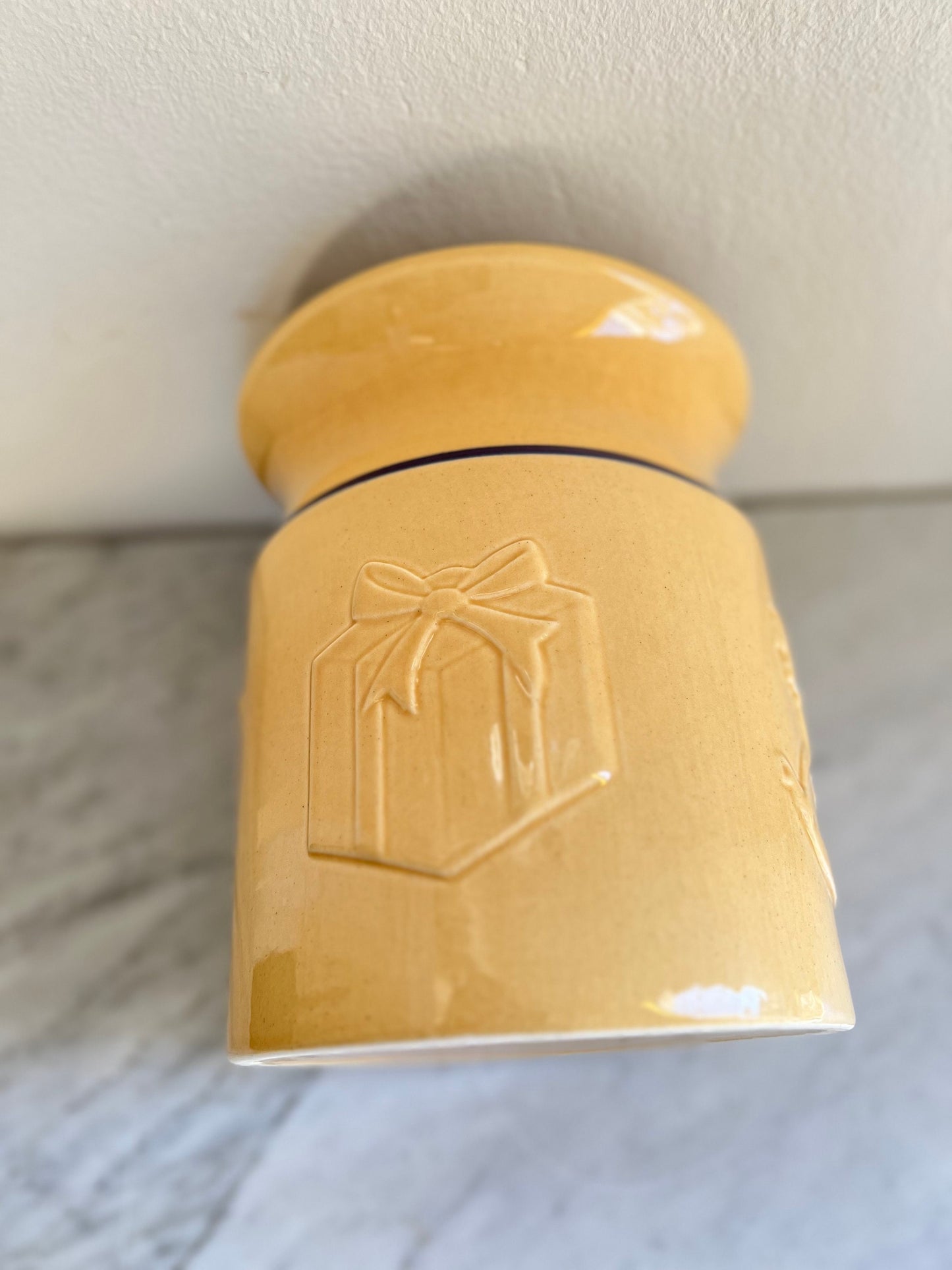 Vintage Williams Sonoma Holiday Cookie Jar Canister by Mason Cash, Made in England