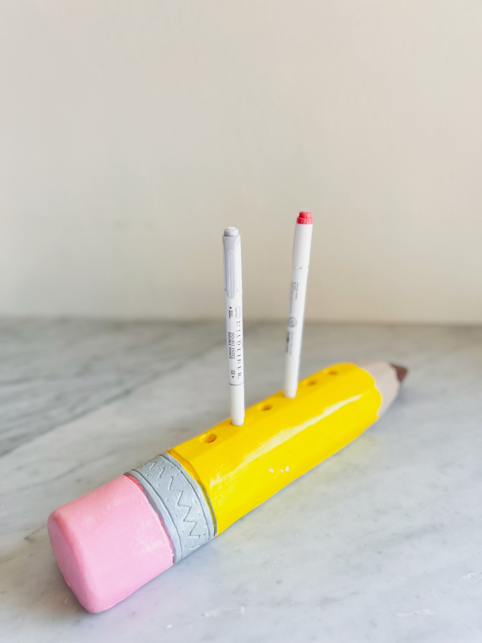 Vintage Novelty Ceramic Yellow Pencil Holder