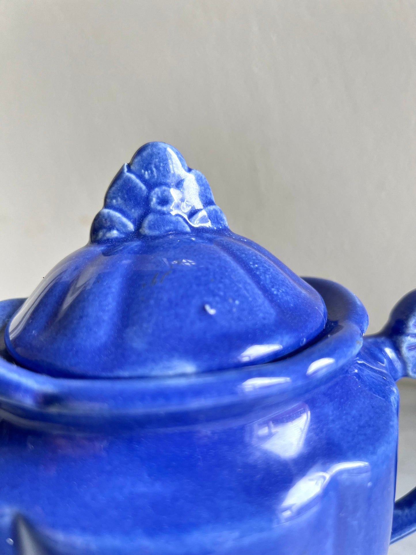 Vintage Shawnee Rosette Teapot Cobalt Blue