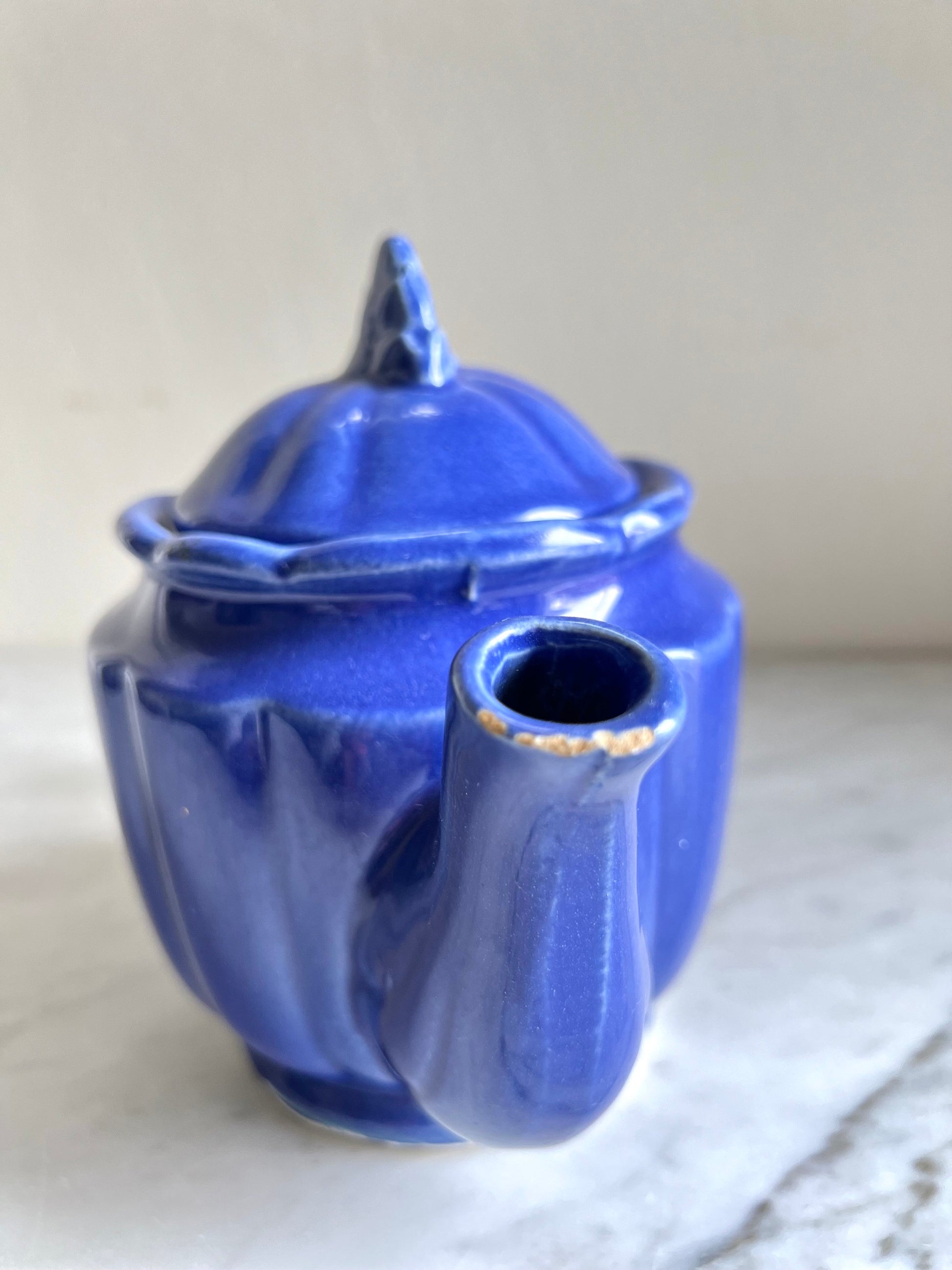 Vintage Shawnee Rosette Teapot Cobalt Blue