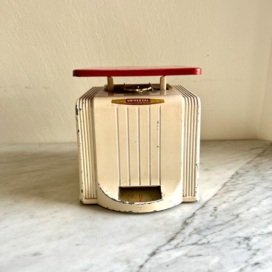 Universal Art Deco Vintage Scale