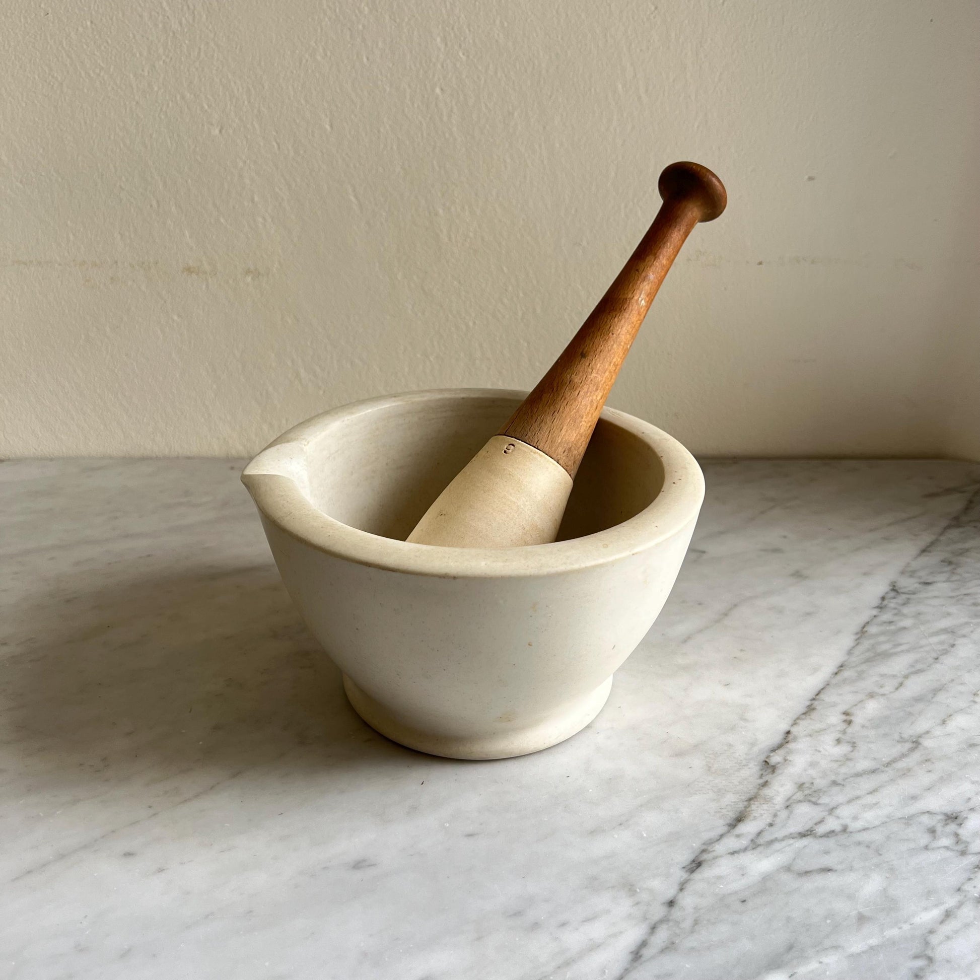 Royal Doulton Small Apothecary Mortar & Pestle