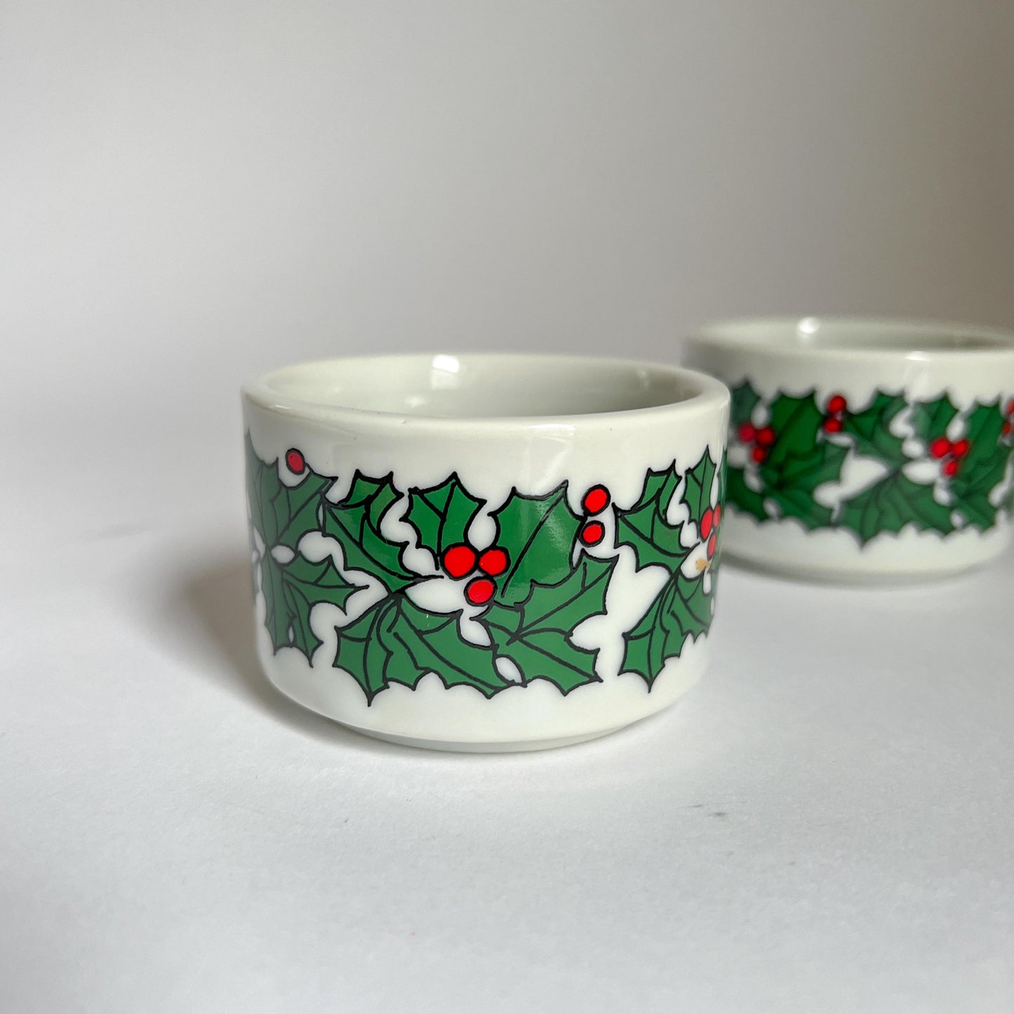 Colonial Candle Holly Christmas Candlestick Holder