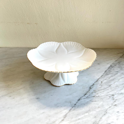 Shelley Pedestal Cake Stand