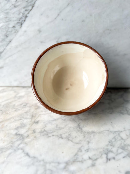 Vintage American Brown Glazed Mixing Bowl - Farmhouse kitchenware circa 1950s