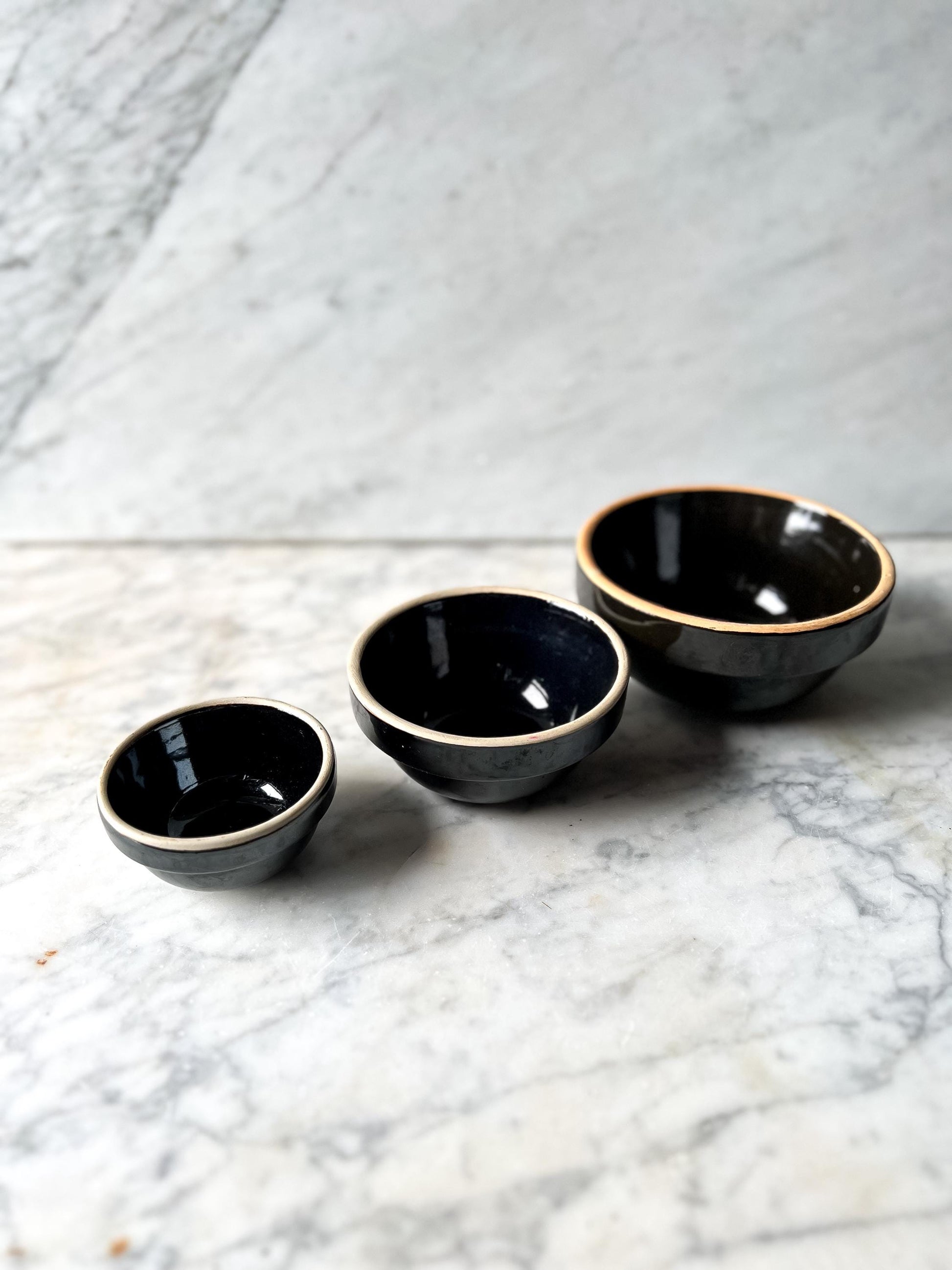 Set of 3 American Star Pottery Nested Mixing Bowls - Zanesvillw Pottery