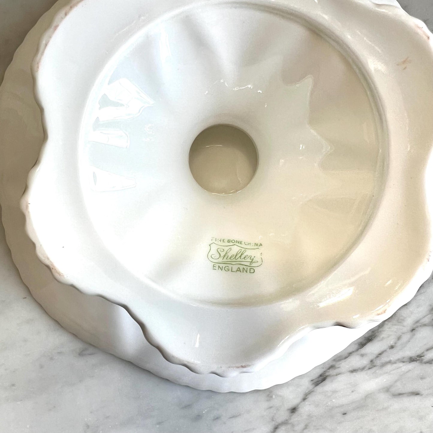 Shelley Pedestal Cake Stand