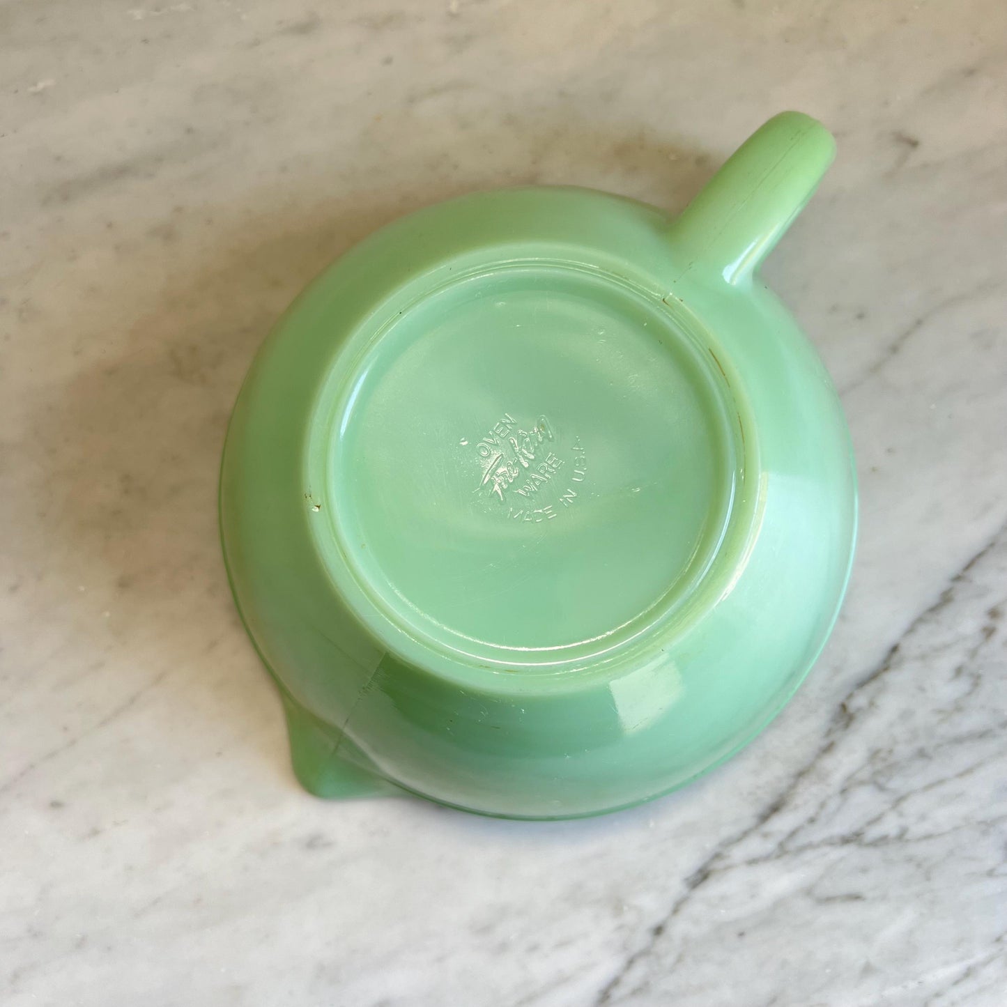 Vintage Jadeite Batter Bowl with Pour Spout & Handle — Fire-King / Anchor Hocking Green Milk Glass