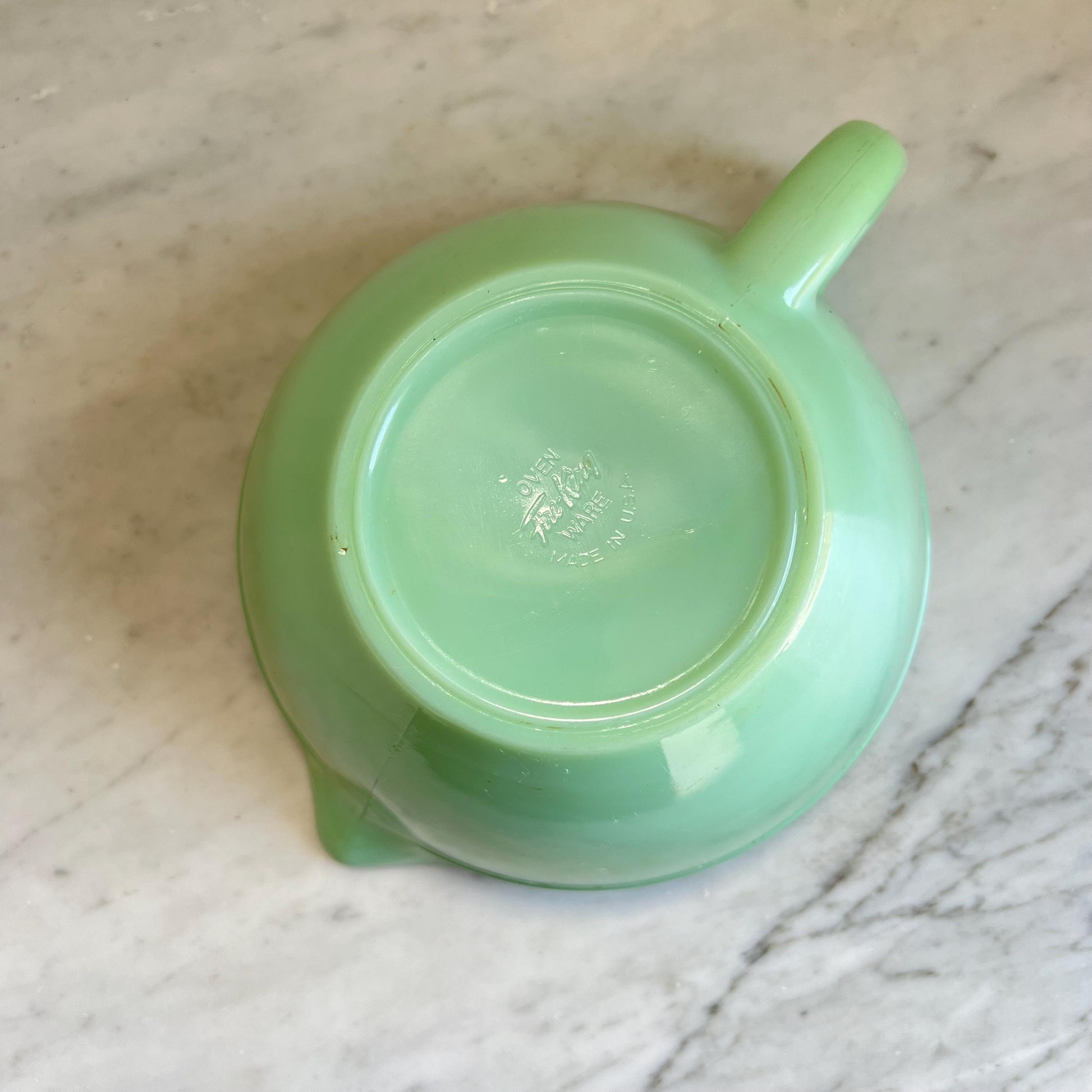 Vintage Jadeite Batter Bowl with Pour Spout & Handle — Fire-King / Anchor Hocking Green Milk Glass