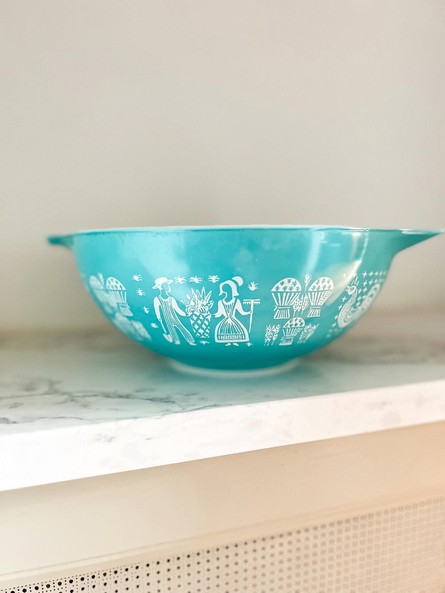 Pyrex Amish Butterprint Turquoise Cinderella Mixing Bowl 4 Quart #444
