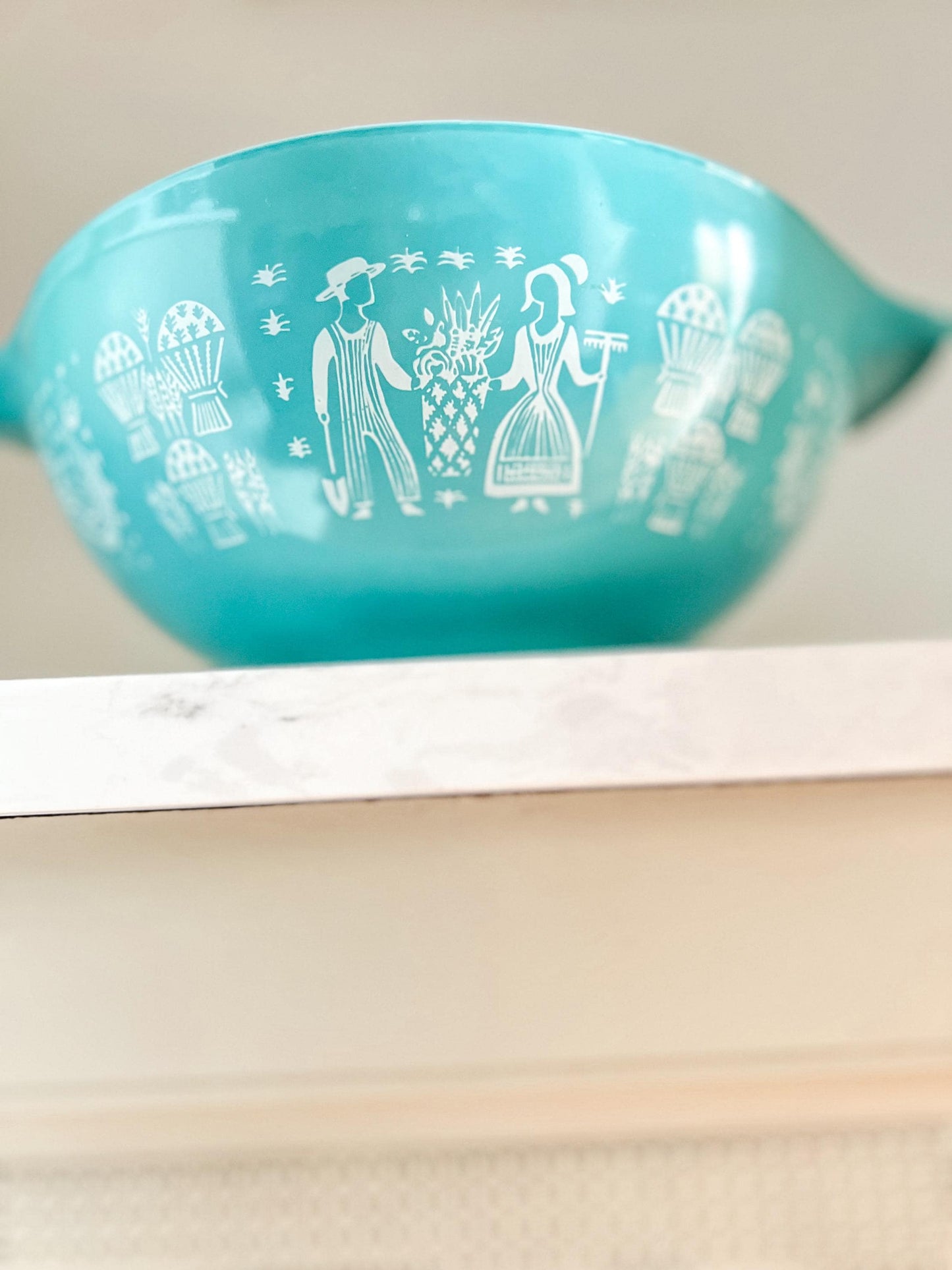 Pyrex Amish Butterprint Turquoise Cinderella Mixing Bowl 4 Quart #444