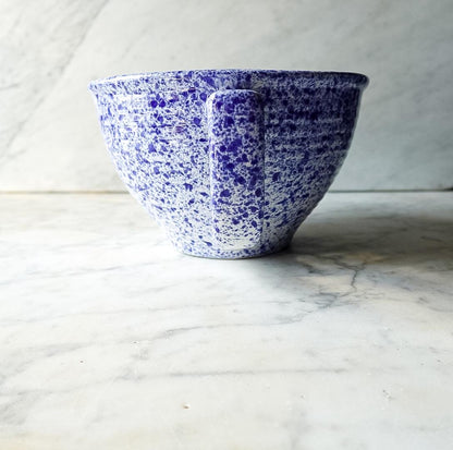 Vintage Monmouth Pottery Batter Bowl – Blue & White Splatterware Mixing Bowl (USA)