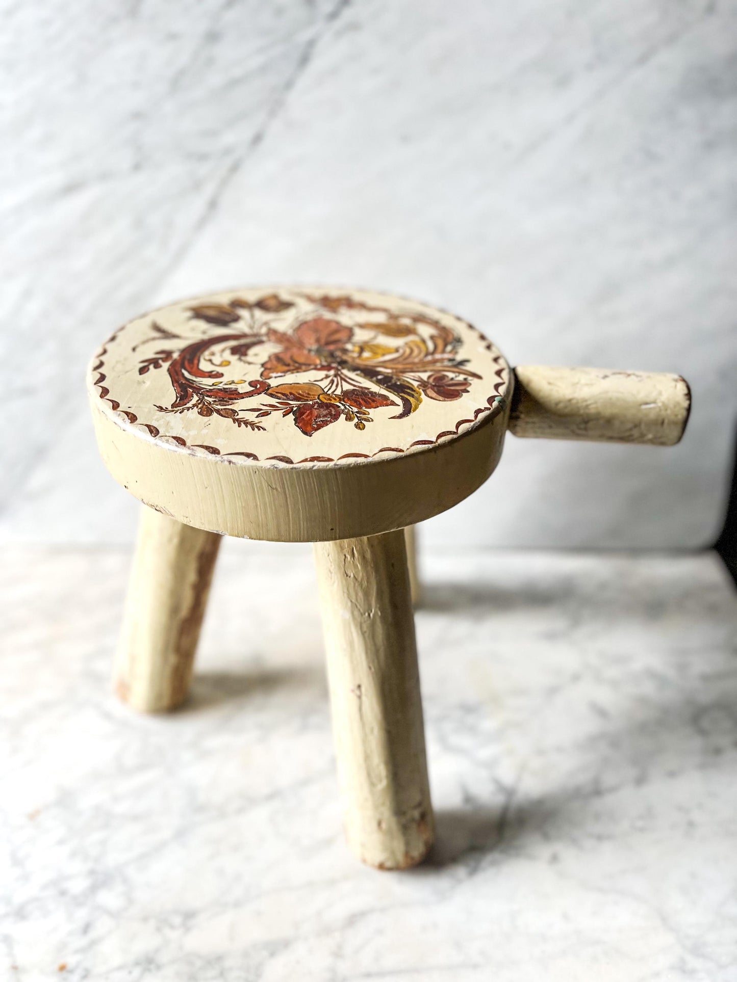 Vintage Yellow WHG Hindeloopen Milking Stool. Hand Painted Dutch. Netherlands