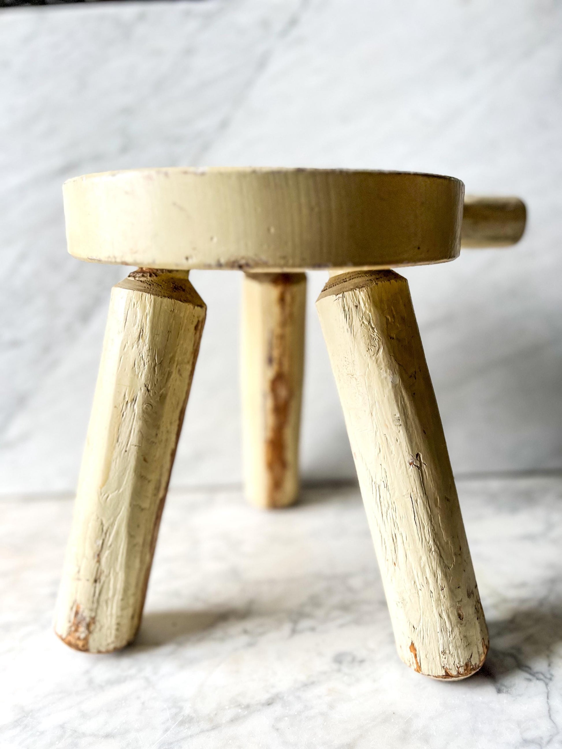 Vintage Yellow WHG Hindeloopen Milking Stool. Hand Painted Dutch. Netherlands