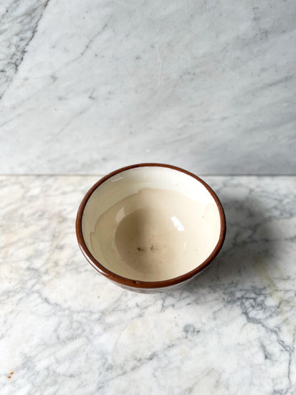 Vintage American Brown Glazed Mixing Bowl - Farmhouse kitchenware circa 1950s