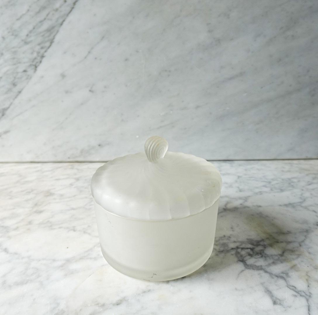 Vintage Art Deco Satin Glass Trinket Box: Royal Secret Powder Cache Pot