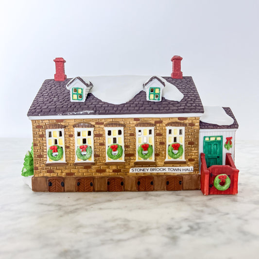 Department 56 New England Village – Stoney Brook Town Hall – Heritage Series - Vintage Christmas
