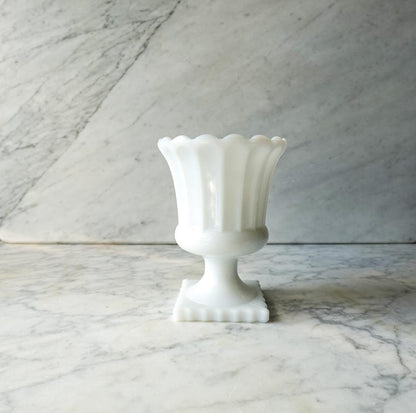 Vintage Milk Glass Planter – Pedestal Vase with Scalloped Rim