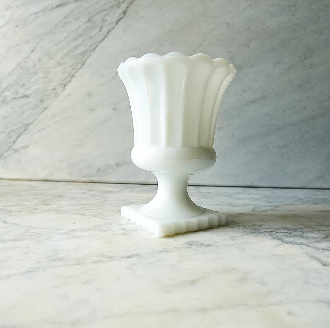 Vintage Milk Glass Planter – Pedestal Vase with Scalloped Rim