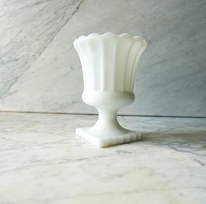 Vintage Milk Glass Planter – Pedestal Vase with Scalloped Rim