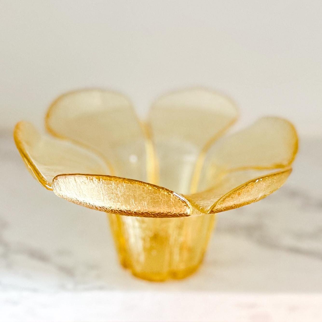 Vintage Viking Yellow Petal Glass Vase - Mid Century Modern