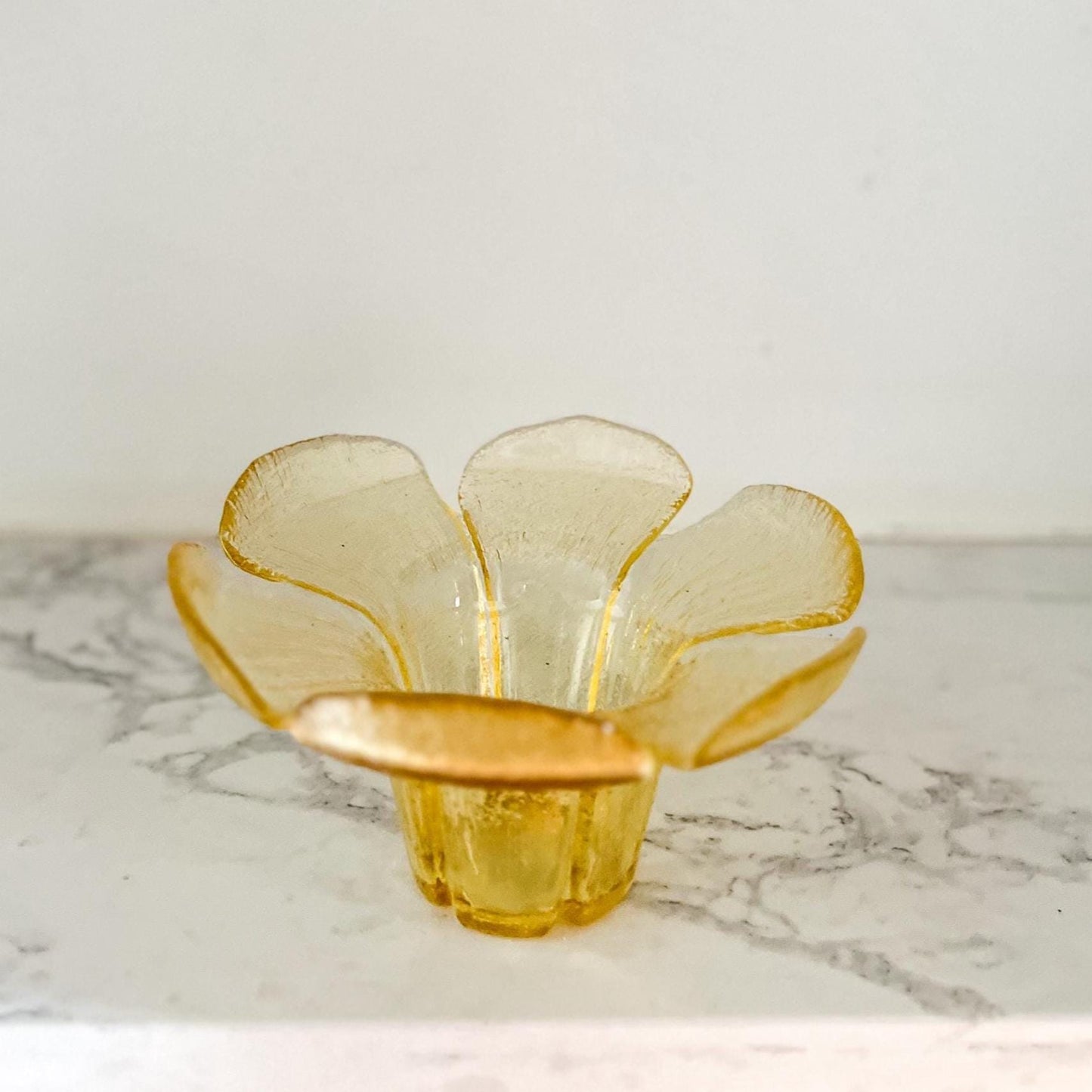Vintage Viking Yellow Petal Glass Vase - Mid Century Modern