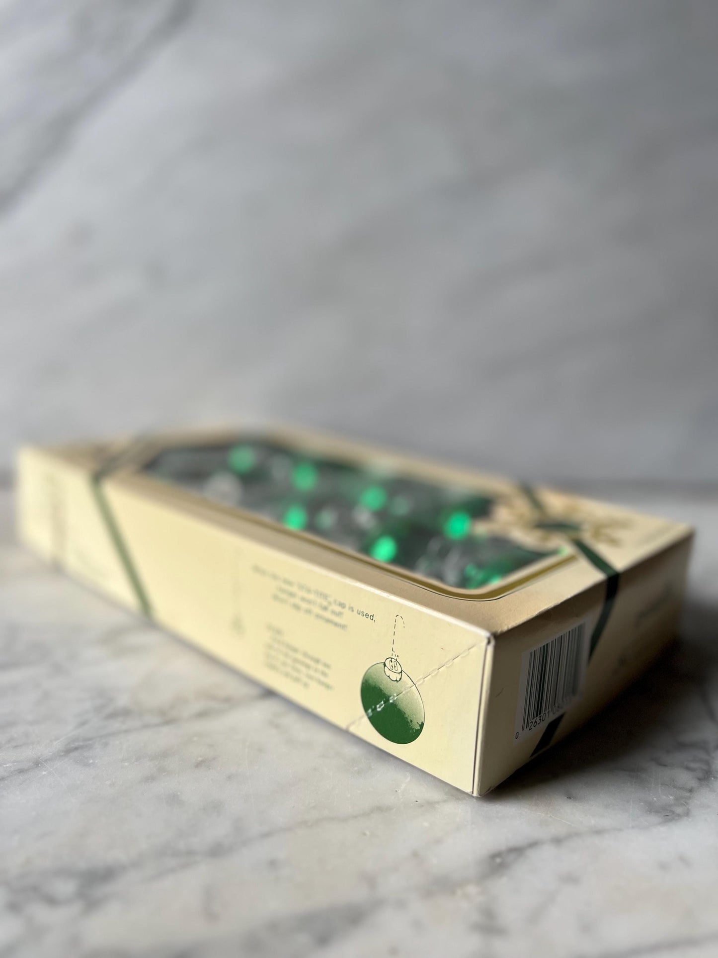 Pyramid Rauch 15 Green Christmas Ornaments