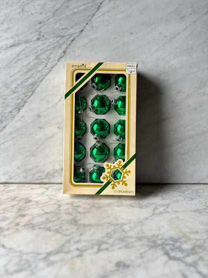 Pyramid Rauch 15 Green Christmas Ornaments