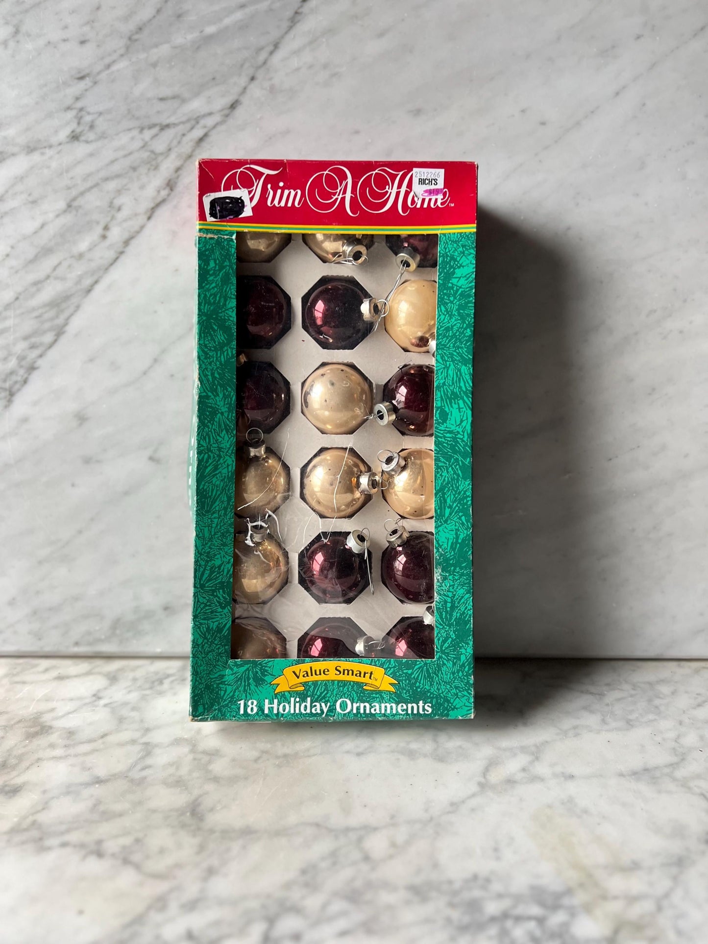 18 Trim A Home Christmas Holiday Ornaments