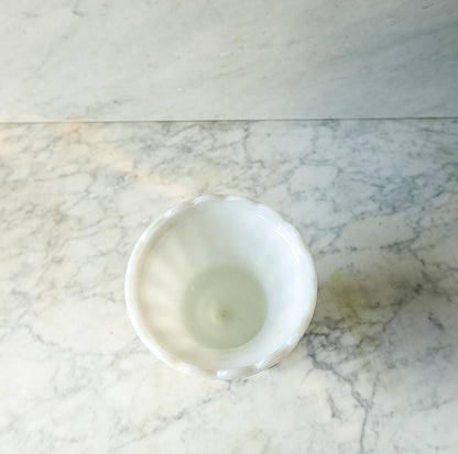 Vintage Milk Glass Planter – Pedestal Vase with Scalloped Rim