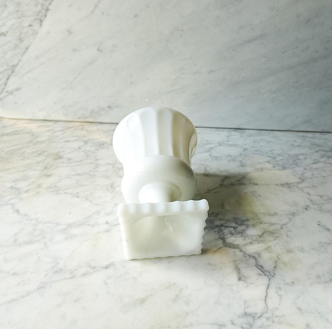 Vintage Milk Glass Planter – Pedestal Vase with Scalloped Rim