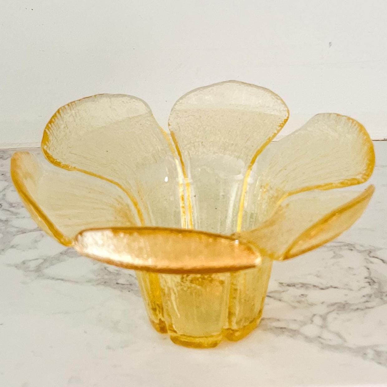 Vintage Viking Yellow Petal Glass Vase - Mid Century Modern